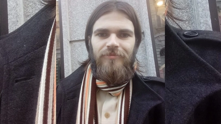 Marian Teslariu, un student din Iași, muncește cu ziua pentru a-și ajuta mama și fratele bolnavi! Sunt zile când nu reușește să ajungă la facultate din lipsa banilor: „Doar uniți și având grijă unul de celălalt vom trece și prin aceste încercări”