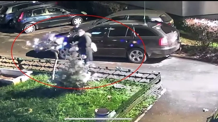 Grinch este real și trăiește în Cluj! Un bărbat a furat instalația de Crăciun din fața blocului