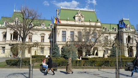Primăria Municipiului Iași caută firme care să distribuie corespondența! Contractul are o valoare de aproape 1 milion de euro