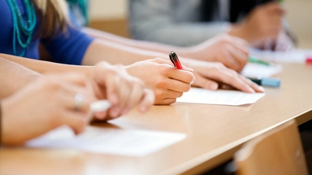 Au început înscrierile pentru Bacalaureat 2025! Elevii au timp, până pe data de 20 decembrie 2024, să-și depună dosarele