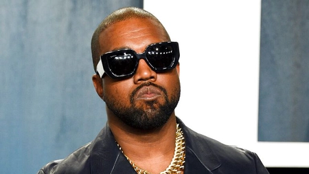 Kanye West vrea „să se mute în Europa şi să o ia de la zero