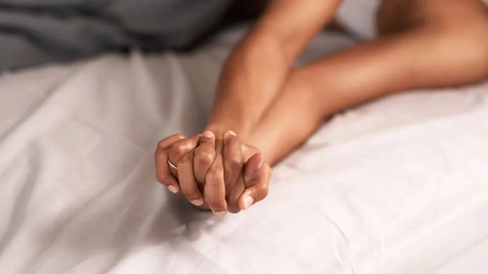 Este mamă singură, iar dependența de sex îi distruge viața! „Văd bărbații doar ca pe niște obiecte”