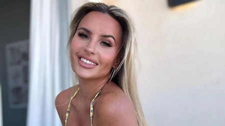 A renunțat la sex de frică că va ajunge în iad! Acum e actriță în filme pentru adulți!
