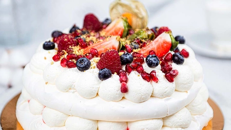 Tort Pavlova, rețetă originală. Găsește secretul desertului perfect