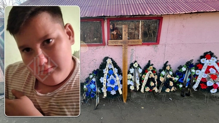 Imagini copleșitoare! Andrei, puștiul de 15 ani omorât de prieteni, a ajuns pentru ultima dată acasă: „Nu merita să fie omorât”