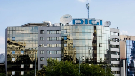 Abonaţii Digi RCS-RDS România primesc un smartphone de ultimă generație