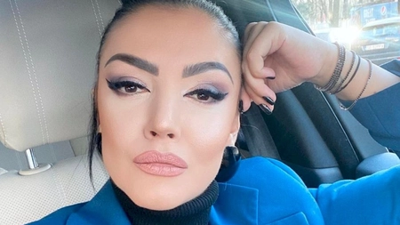 Secretele de frumusețe ale Andreei Mantea! Trucul care ajută la dezumflarea feței