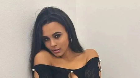 S-a apucat de OnlyFans după ce a văzut la mama ei! „Mi se cere să mănânc mâncare cu jucării sexuale!”
