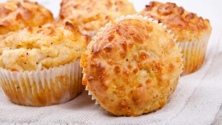 Brioșe cu brânză de vaci. Rețete delicioase și idei inedite pentru deserturi care îți vor cuceri papilele gustative