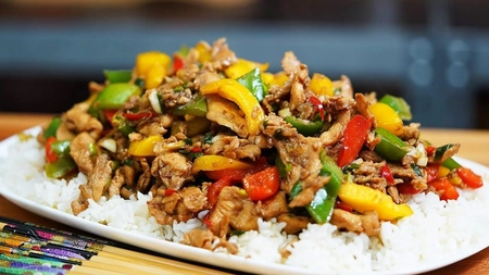Ce mai gătim. Două rețete delicioase pentru prânz sau cină