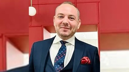 El este juristul care s-a sinucis în dimineața zilei de 5 ianuarie! Vlad Mardare  a anunțat pe Facebook ce avea să facă: „Nu am niciun gând să o iau de la capăt: am luptat destul”