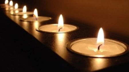 Tragedie în lumea muzicii! Un mare cântăreț ne-a părăsit: A căzut de la etaj!