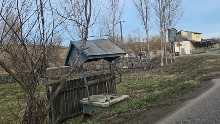 Paisprezece primării din judeţul Iaşi au fost sancționate de DSP din cauza apei din fântânile publice! S-au dat amenzi de zeci de mii de euro