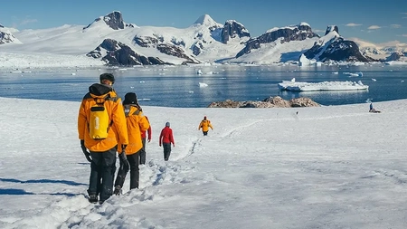 Românii sunt plătiți fabulos pentru un job în Antartica! Câți bani poți încasa la acest loc de muncă
