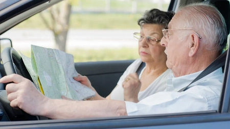 Lege nouă pentru șoferii seniori! Vârsta maximă până la care pot conduce o mașină