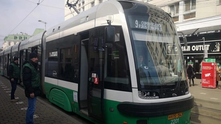 „Noaptea minții” la CTP Iași! Mai multe tramvaie au rămas în depou deoarece aparatele POS nu au avut noile prețuri impuse de companie: „S-a creat un haos uriaș”