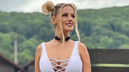 Lolrelai a luat o mare țeapă la bancă! Ce a pățit blondina chiar înainte de Ziua Îndrăgostiților