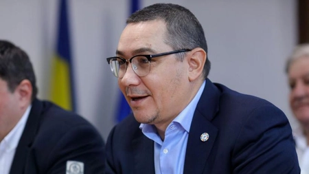 Victor Ponta anunță că mai mulți voluntari adună semnături pentru susținerea sa în funcția de președinte