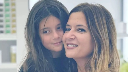 Amalia Enache, vacanță cu fiica și tatăl acesteia. Claudiu Anghel trăiește de ani buni în Argentina