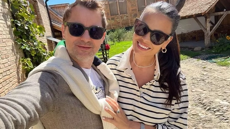 Adi Sînă şi s-a mutat la un hotel din Bucureşti. De ce a ales să plece de lângă familie