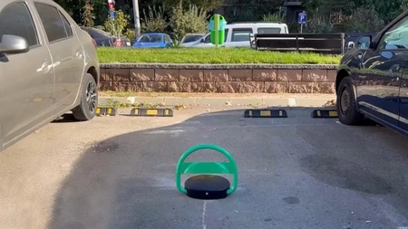 Certurile dintre șoferi se vor sfârși! Amenzi sau închisoare pentru conducătorii auto care blochează locurile de parcare