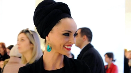 Cosmina Păsărin apare tot timpul cu un batic pe cap. De ce boală incurabilă suferă