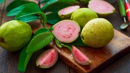Ce beneficii are un fruct de guava și cum să îl mănânci. Ce rețetă delicioasă poți pregăti
