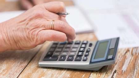 Pensionarea anticipată în 2025! Cine beneficiază de acest drept