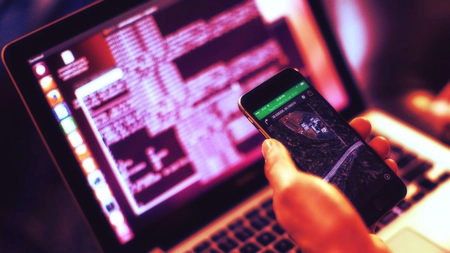 Dezactivare ascultare telefon. Semne că ai fi urmărit