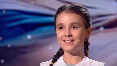Cine este Kira Curteanu, noua senzație de la „Românii au Talent”. Fetița de doar 10 ani a cucerit publicul