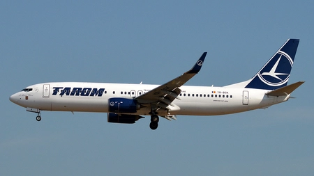 Un avion TAROM a fost implicat într-un incident pe aeroportul din Satu Mare. A lovit un fazan, iar în urma impactului, unul dintre motoarele avionului a suferit daune