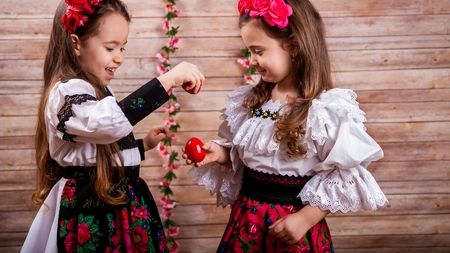 Tradiții și obiceiuri de sărbătorile pascale ortodoxe! Iată cum petrec credincioșii această sărbătoare!