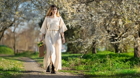 Rochii din materiale naturale și moda sustenabilă la Kitisimo
