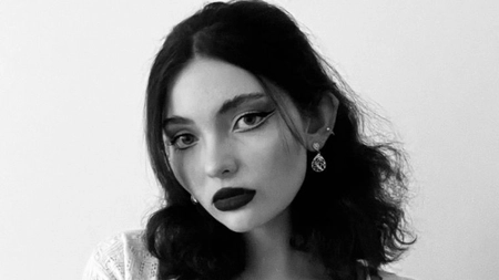 Alexandra Săsărman a fost găsită moartă într-un ciubăr! Era ziua în care a împlinit 22 de ani
