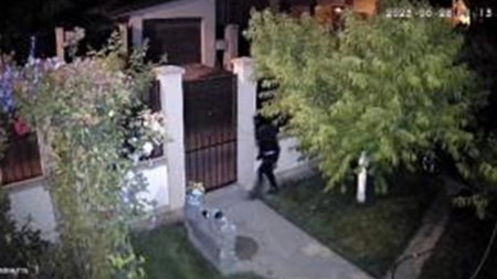 Un bărbat a fost arestat preventiv pentru 30 de zile, după ce a furat din casele mai multor persoane
