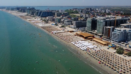 Litoralul românesc este în toiul pregătirilor! Cât costă un sejur de trei nopți pentru vacanța de 1 Mai
