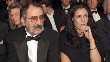 Marea iubire a lui Ion Ţiriac şi-a dat <em class='ep-highlight'>peste</em> cap fanii cu ultima apariţie! Cum arată Sophie Ayad la 54 de ani