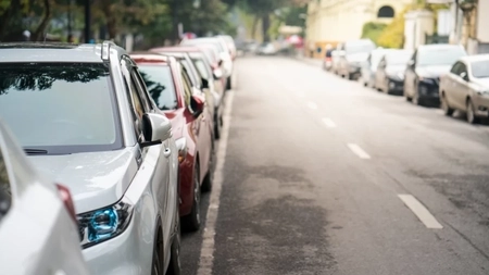 Primăria Municipiului Iași scoate la licitație, la jumătatea lunii aprilie, un număr de 17 locuri de parcare