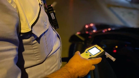 Șoferul prins cu alcoolemie de 1,71 la mie la volan, la Iași, a fost reținut pentru 24 de ore. Continuă controalele în Iași