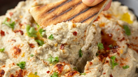 Rețeta de baba ganoush pe care o poți pregăti fără efort. Aromă și savoare orientală
