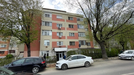 În acest bloc din Iași ar trebui să fie cele mai scumpe apartamente din tot orașul. Motivul: A fost construit pe un sistem care îl face rezistent la cutremure de până la 8 grade pe scara Richter