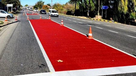 Atenție, șoferi! Bumperele dintr-o importantă zonă din Iași, înlocuite cu covoare antiderapante