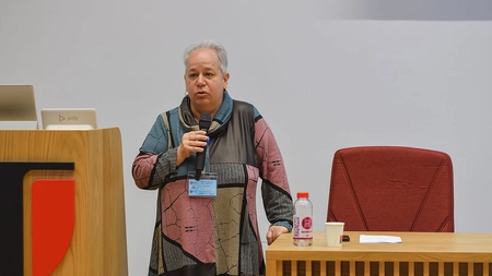 Profesorii implicați în organizarea olimpiadelor școlare nu sunt remunerați. Emanuela Cerchez, profesor de informatică la Colegiul Național „Emil Racoviță” Iași: „Munca este voluntară din respect pentru copii”