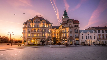 Ce obiective turistice poți vizita în Oradea. Ghid complet pentru un sejur de neuitat în cel mai bogat patrimoniu Art Nouveau din România