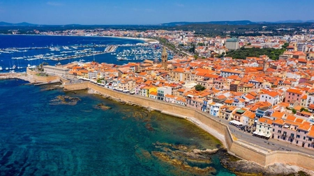 Care sunt cele mai turcoaz plaje din Sardinia. Activități de neuitat la malul mării