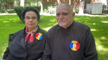 Primarul Mihai Chirica a participat la aniversarea nunții preotului Sarmanu, în weekend, la Iași. La petrecerea în aer liber au fost prezente sute de persoane