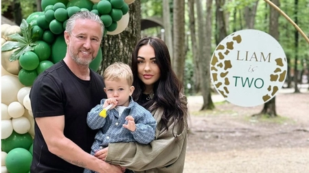 Liam, fiul cel mare al lui Laurențiu Reghecampf și al Corinei Caciuc, a împlinit 3 ani. Imaginile de familie care au topit Internetul!