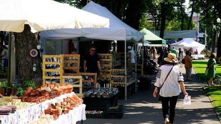 Primăria Municipiului Iași va cheltui 16.000 de lei pentru Târgul de ceramică tradițională „Cucuteni 5000” și Festivalul de Fanfare