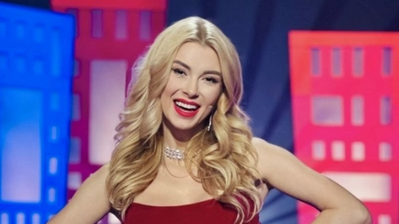 Ce a putut să facă Andreea Bălan în traficul nebun din București! Vedeta şi-a desfăcut picioarele şi…