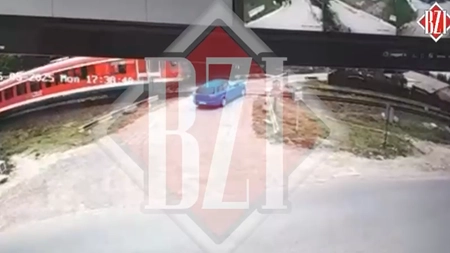 Momentul producerii accidentului feroviar din Ciurea. Iată cum șoferița de 26 de ani este lovită de tren - UPDATE